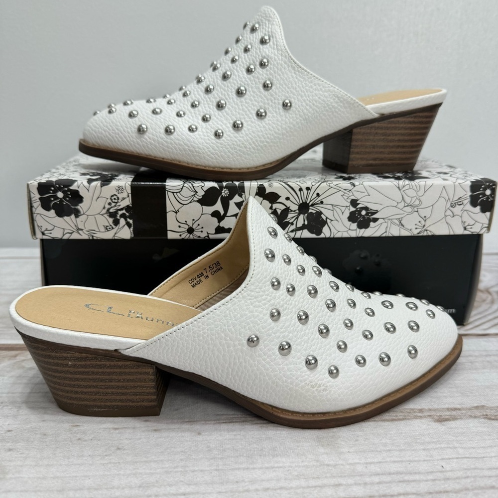 Chinese Laundry Cooper Tumbled White Leather Studded Stacked Heel Mules NEW